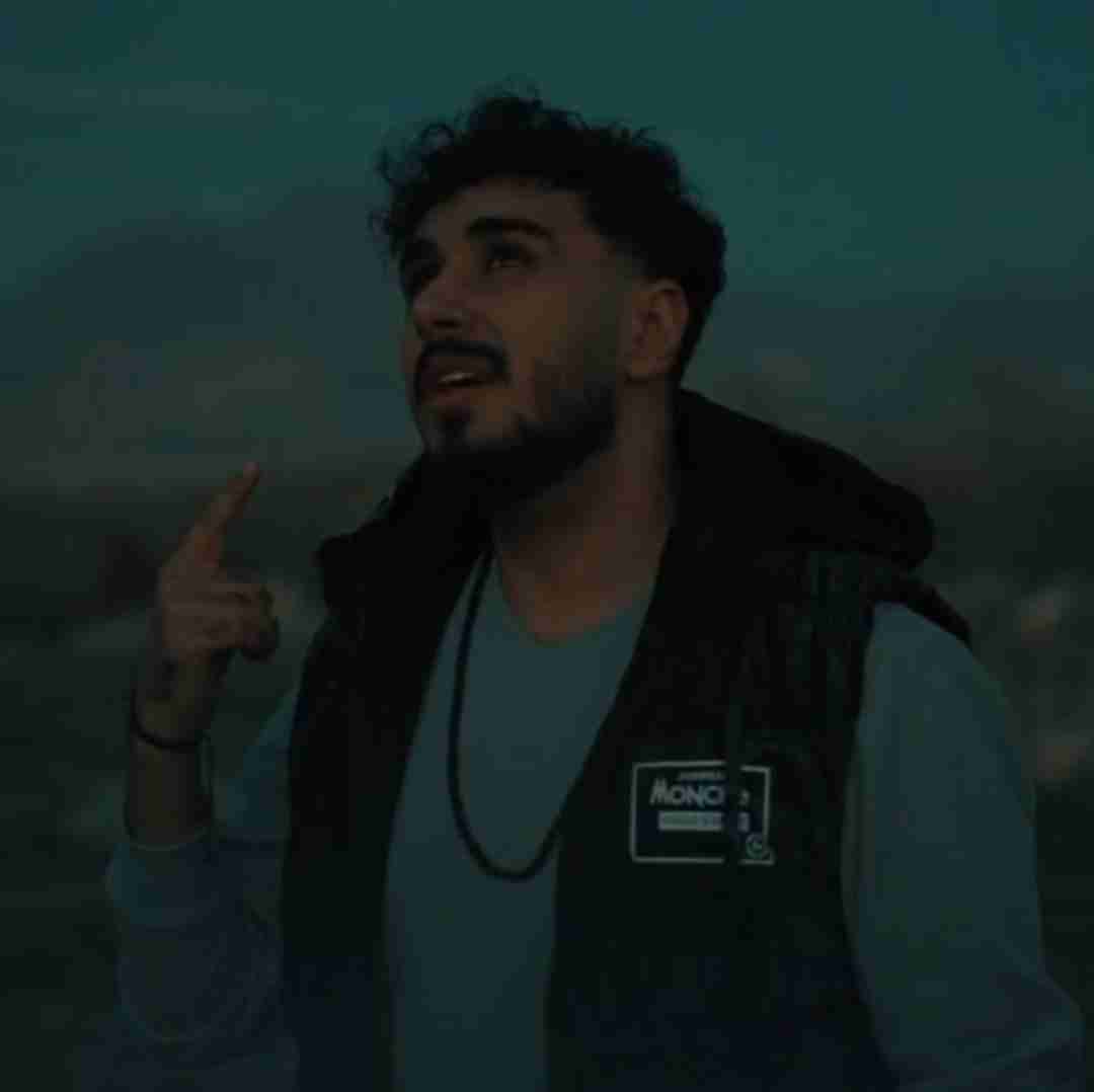 سینا پرهیز هرچه گیره کم حرصم خالی نیود