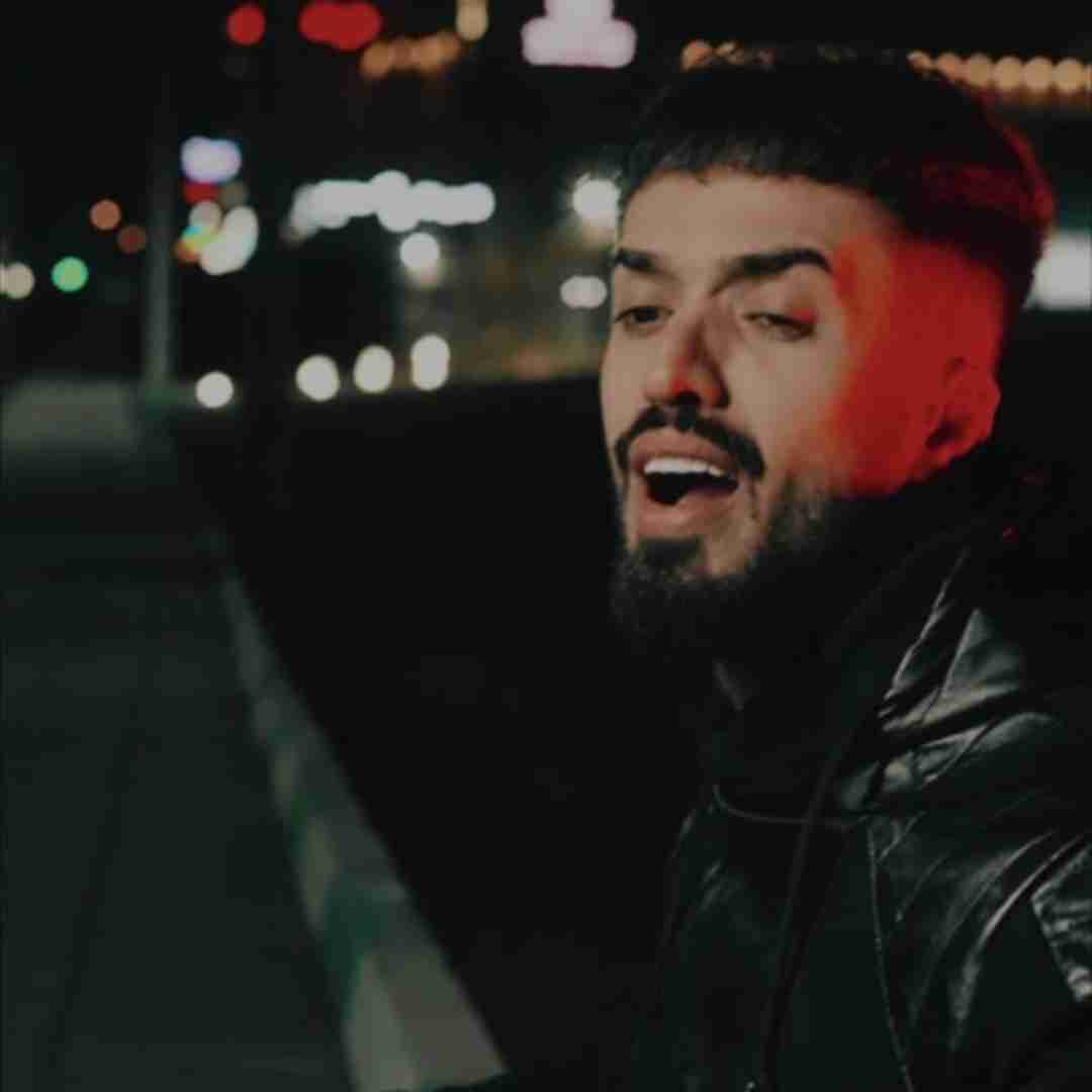 علی رستمیان چقد گفتم بهت این رابطه از بیخ غلطه