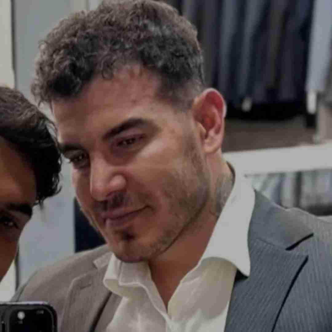 فرهاد فرهادی هم شرا شویی هم با کلاسی