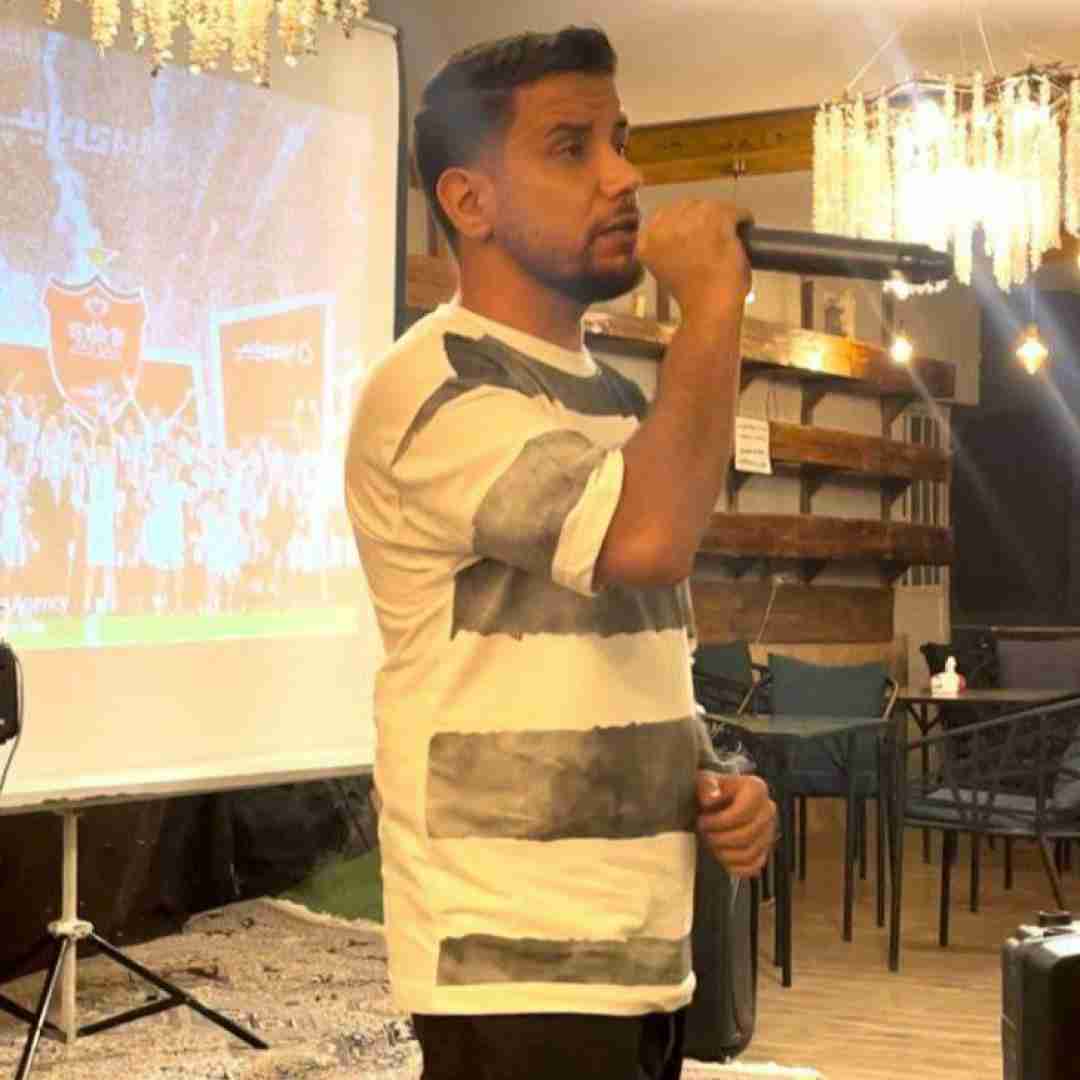 ارشاد برا من میگیری قیافه با اینکه اشتباهت بود
