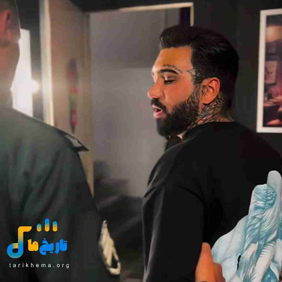 دانیال تفرشی لج میکنه یا پاشو کج میکنه منو اذیت میکنه