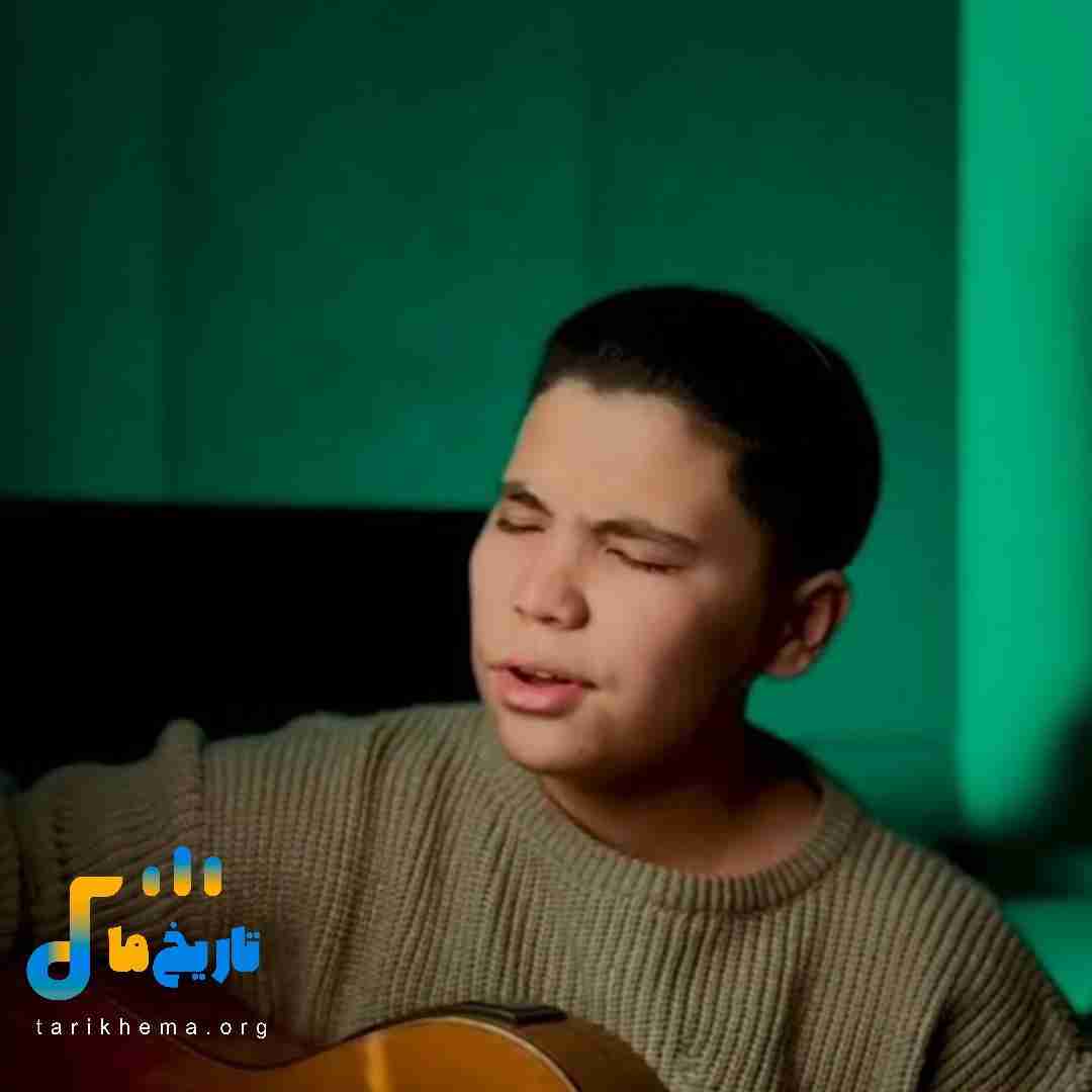 مرتضی وکیلی سرت گرمه الان دورتن همه یه روز که دیره