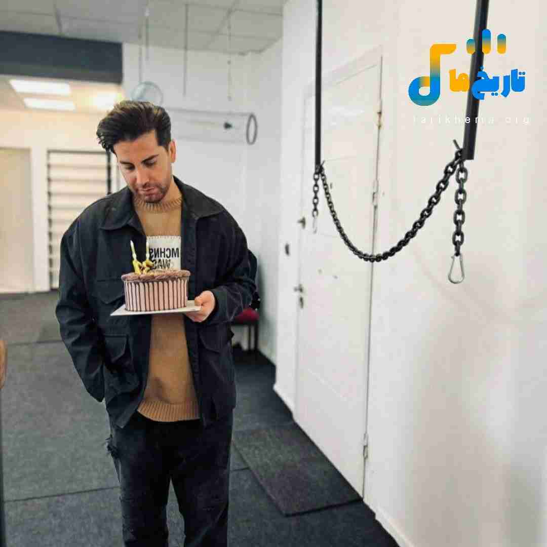 فرشاد آزادی تعصبی ام رو تو حرص مخورم