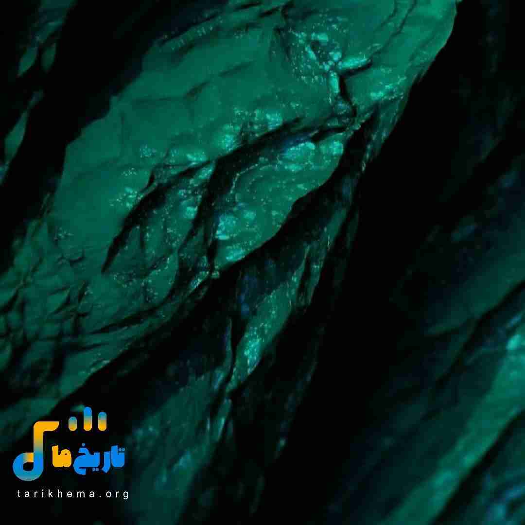 تو مستیا میکنم یادشو دلم پر پر میشه