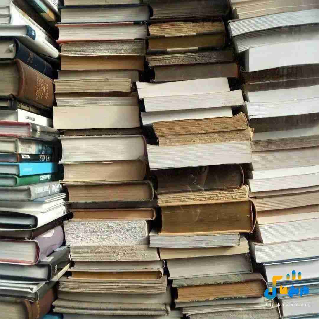  از خودم عقبم از خیلیا جلو دل خیلیارو شکوندم