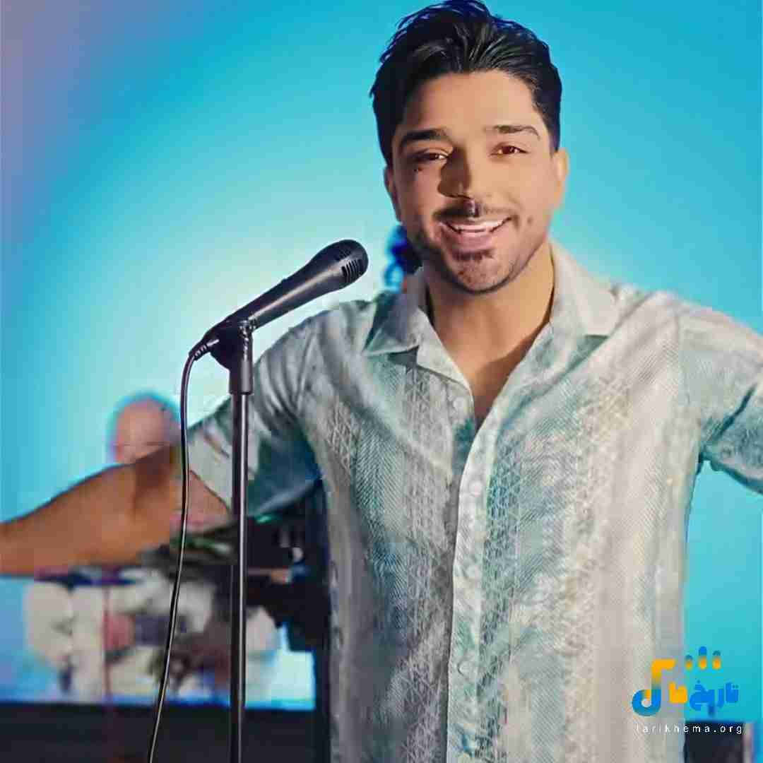 شهاب فالجی چه زرق و برقی داره او چشاش با چشمکاش