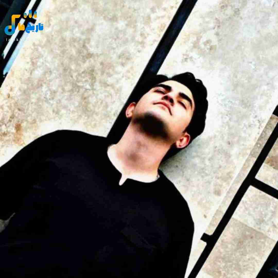 اهورا سایه ات کم نشود از سرم حضرت یار