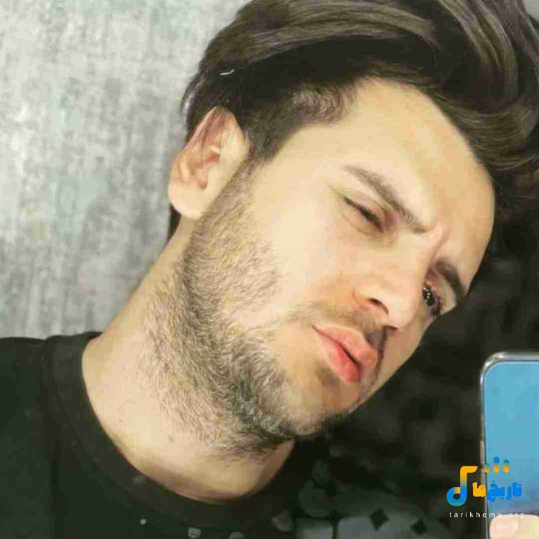 فرهاد نامداری ماشالله خانم انقد کراشه بهش نمخوره با کسی