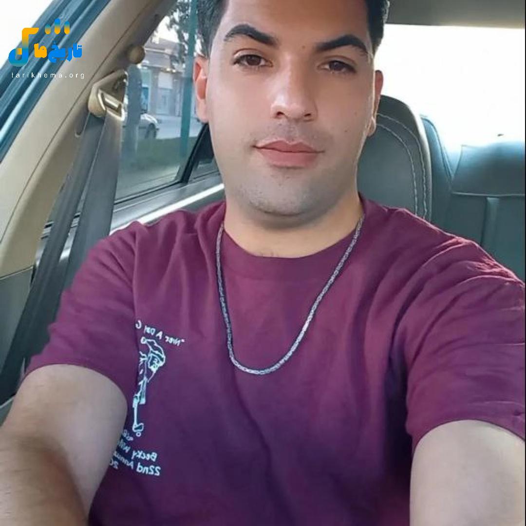 احسان آزادی دهه هشتادی
