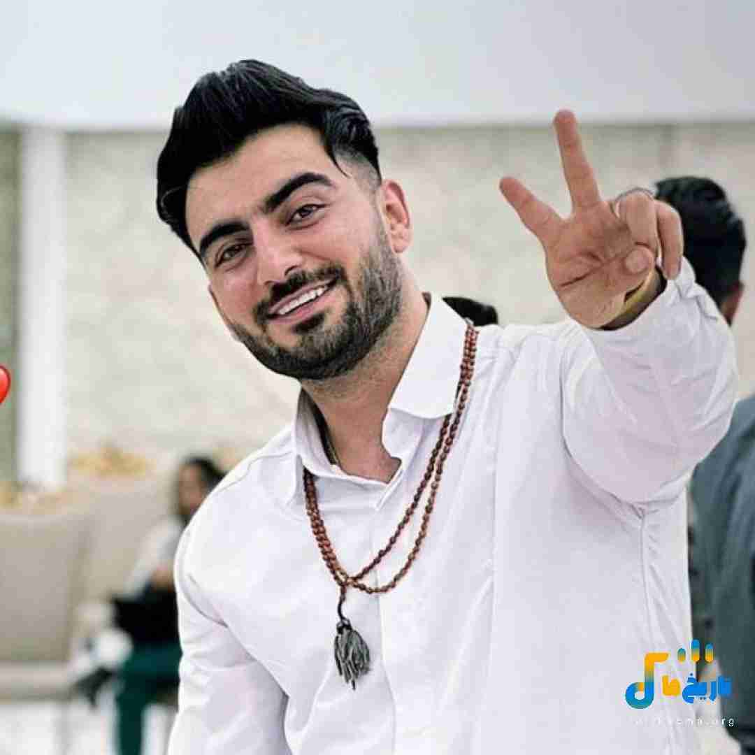 رامین تجنگی قفلی زدم به روی عکسات ای واگذار