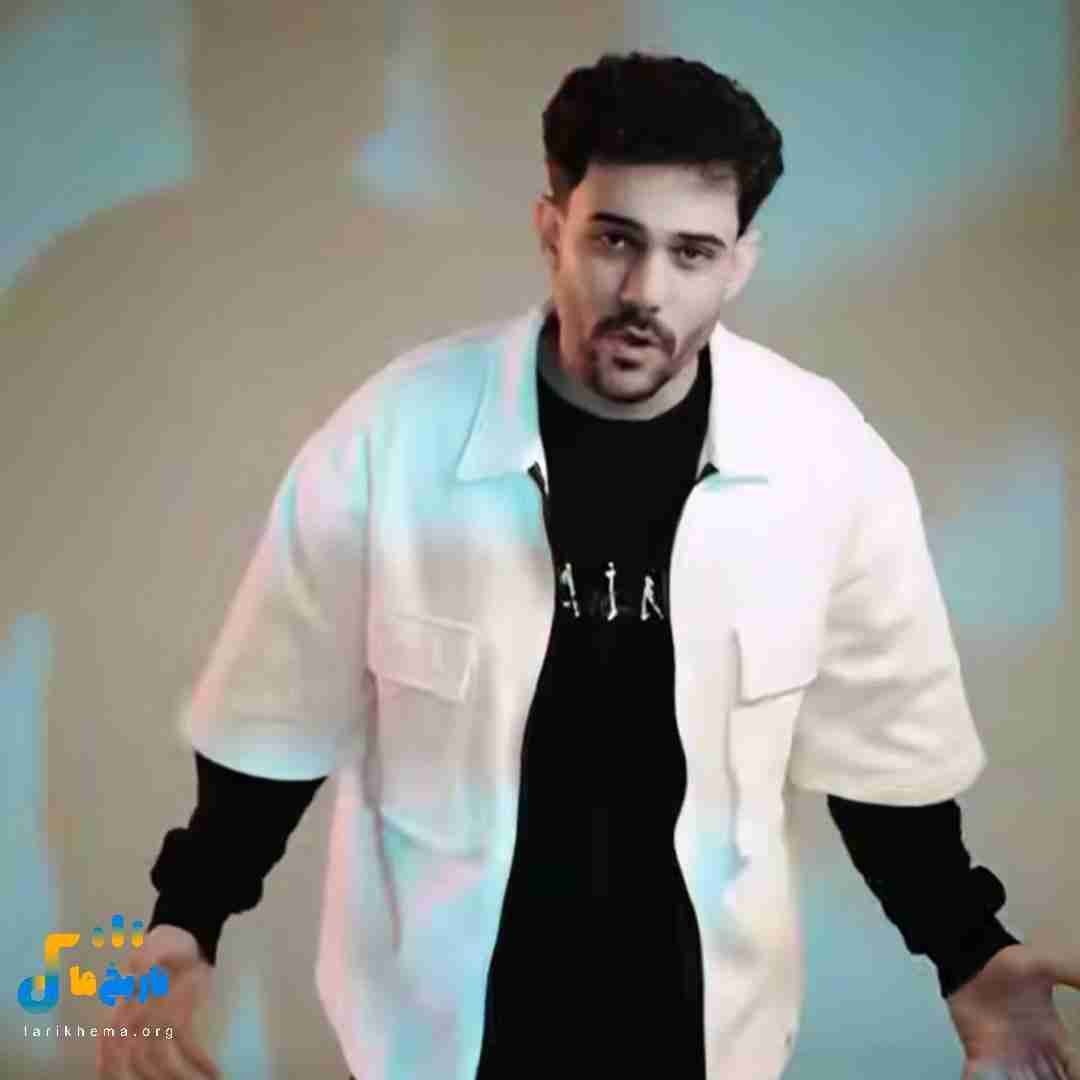دانلود آهنگ کردی یه فندک شده همدرد به جای او صدای خندت از پیام عباسی