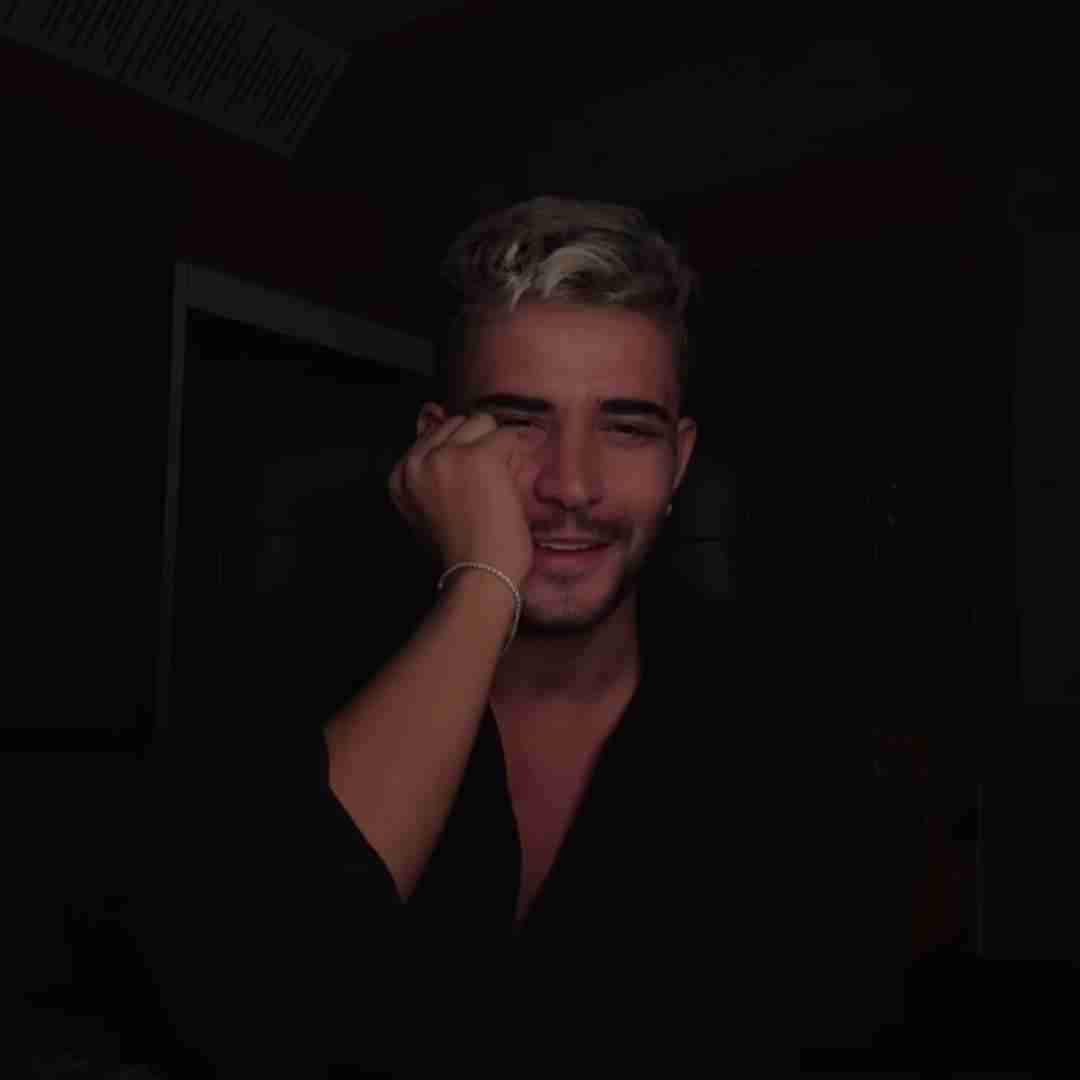 علی حسینی زل میزنم بهت وقتی که خوابی