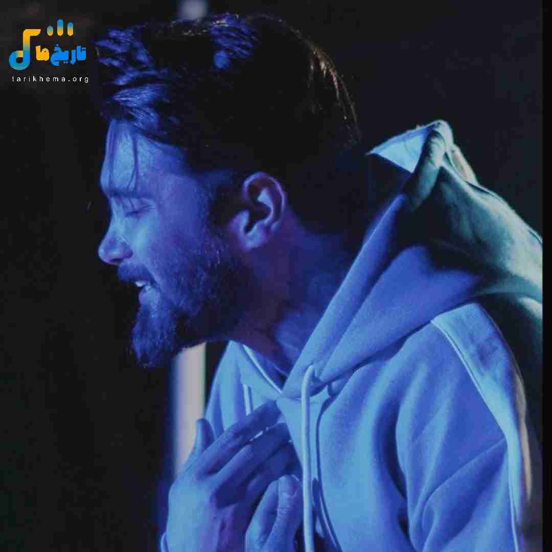 امیر اکبری مادر