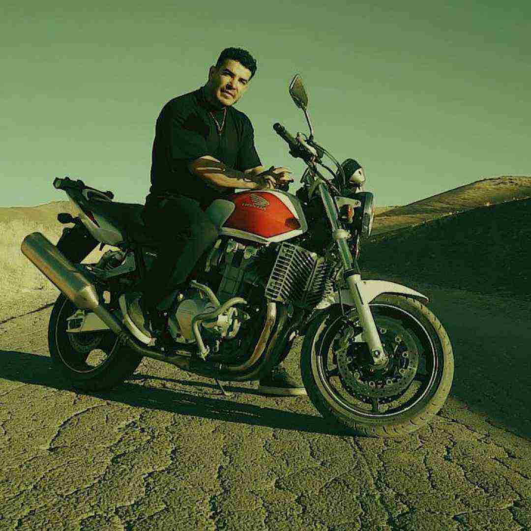 فرهاد فرهادی بی فیلتر هوشنگه با آرایش فاطیه