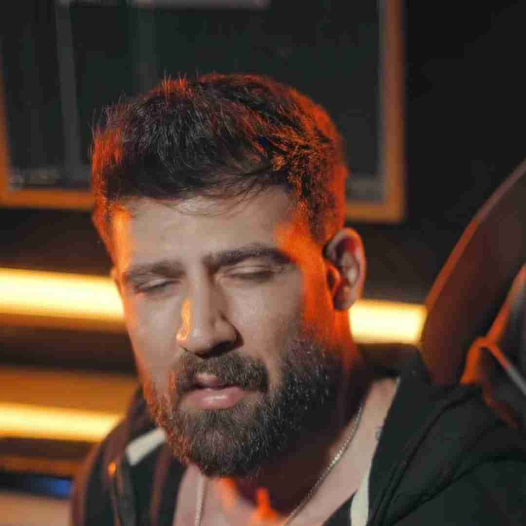 دانلود آهنگ جدید میام پیشت همین روزا منم دیگه تمومه کارم از محمد محرمی