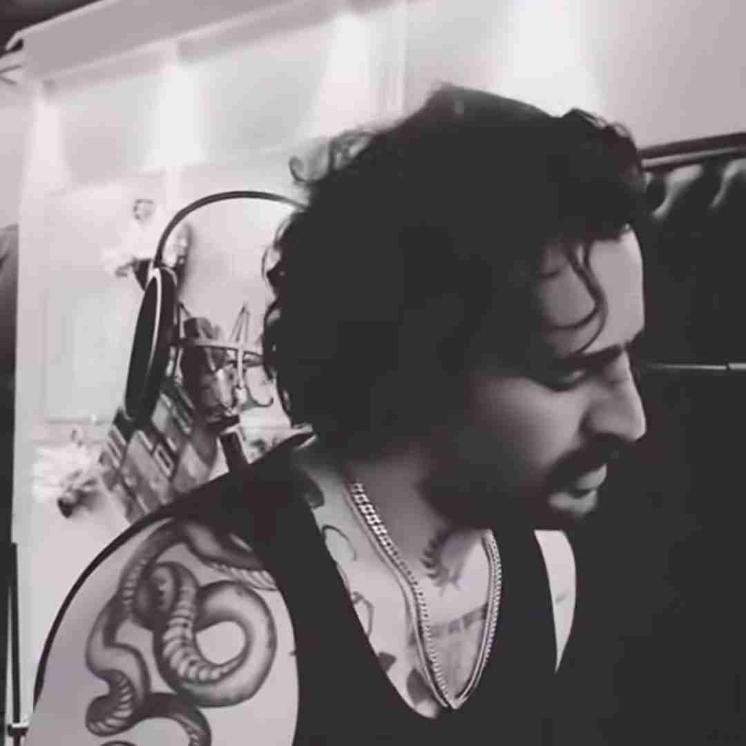 دانلود آهنگ جدید آمبولانس هتیه لشم بکیشی از وحید عباسی