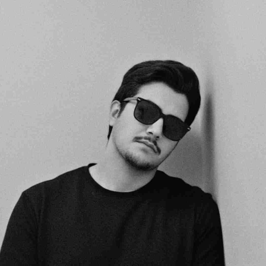 دانلود آهنگ جدید بمیرم واسه دل خونه مادر از اهورا