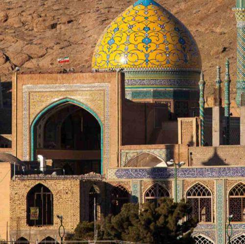 مازیار طاولی نذار عقب بیوفته دیدار من و شبای کربلا