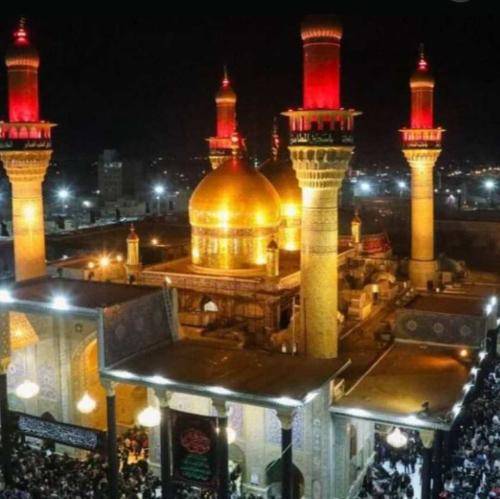 مجید بنی فاطمه پدرم خادم دربار حسین مادرم هست عزادار حسین