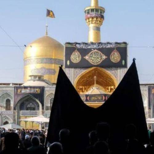 امیر کرمانشاهی یا سلطان به زیارت پایین پای تو یا سلطان به زیارت بالا سرت