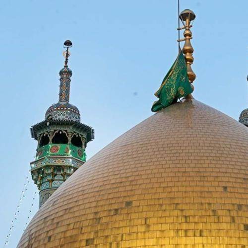 اسلام میرزایی دست خالیم خدا توشه‌ام فقط گناه‌ست