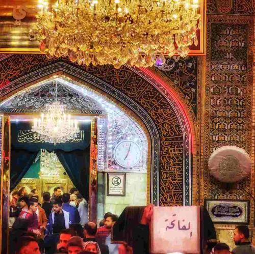 حسین سیب سرخی نفس نمونده برات آقا سه ساعته توی گودالی