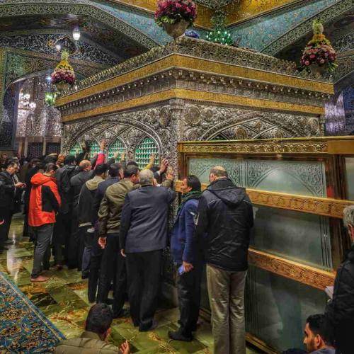 محمود کریمی صدات می‌زنم امّا صدام در نمیاد عزیز برادرم