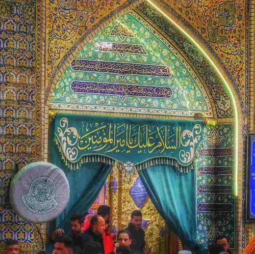 محمد حسین حدادیان عهده دار من بی دست برد هر کی به تو پیوست