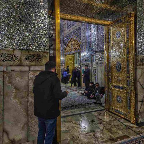 روح الله رحیمیان چشمت پر از خونه نمیشه بگم حرم رو ببین