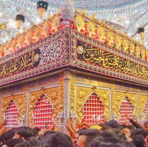 مهدی اکبری غصه‌ی من وقتی دورم از حرم کم نمیشه