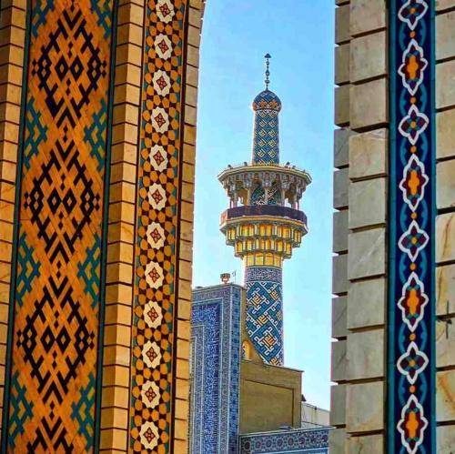 محمدرضا نوشه ور دریاتر از دریا امام حسین همراه من هر جا امام حسین