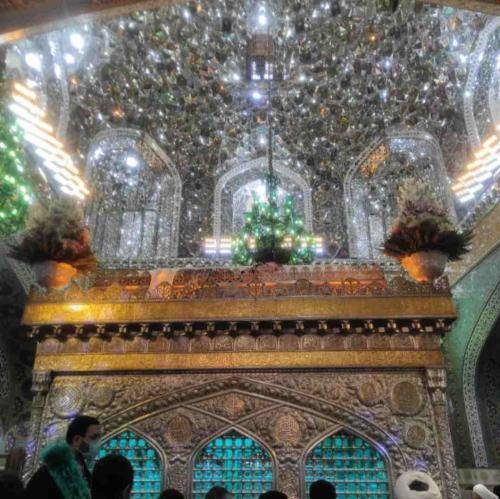 حنیف طاهری دشت تاریک و من از