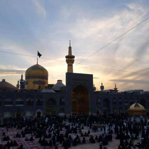 محمد حسین پویانفر تابوت مادرم را شبانه بردند