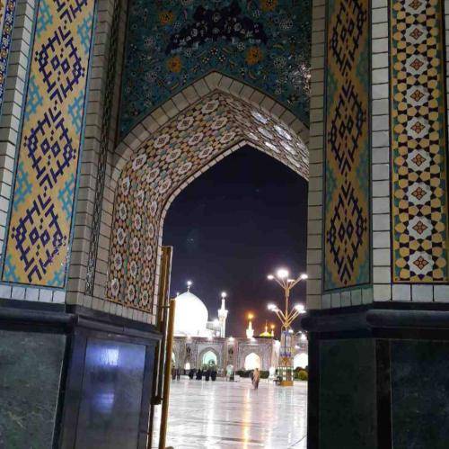 الاسلام پناهیان نگاه مادرانه امام رضا