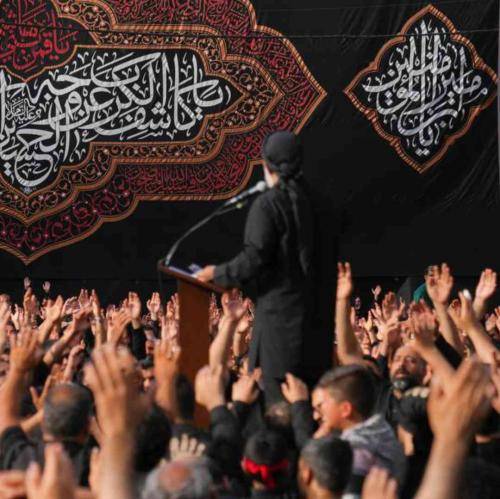 محمود کریمی خدا تصویری از خود را زمانی که به قاب انداخت
