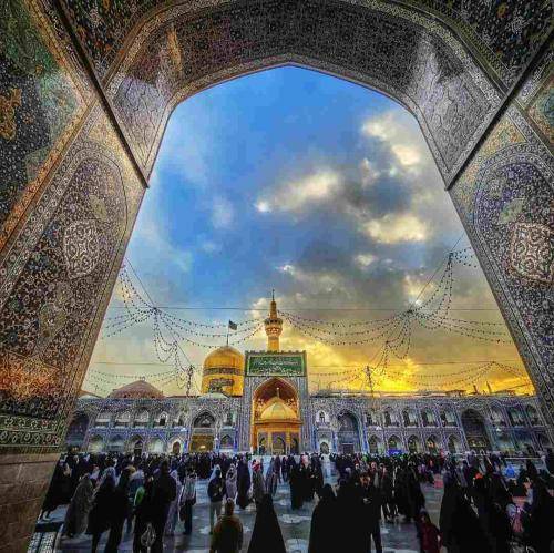 حسین خلجی سرزمین بی حسین یعنی یه ویرونه هر جا بوی حرم و میده یعنی خونه