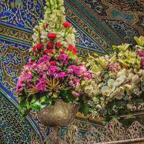 محسن عرب خالقی من ذوالفقارم مولا از این غربت گله داره من ذوالفقارم مثل قاب خالی رو دیوارم