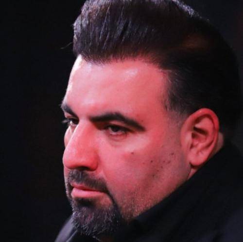 امیر کرمانشاهی از حال دل تمام عشاق او با خبر است او از آنچه فکر می‌کنید به شما نزدیک‌تر است