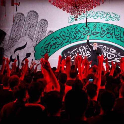 محمد حسین پویانفر سنگ یادبود برام نذارید حسنی‌ام من حسنی‌ام من