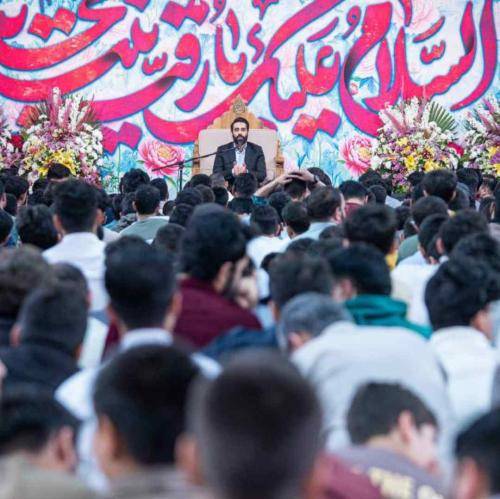 حسین طاهری به لالهی در خون خفته شهید دست از جان شسته قسم به فریاد آخر