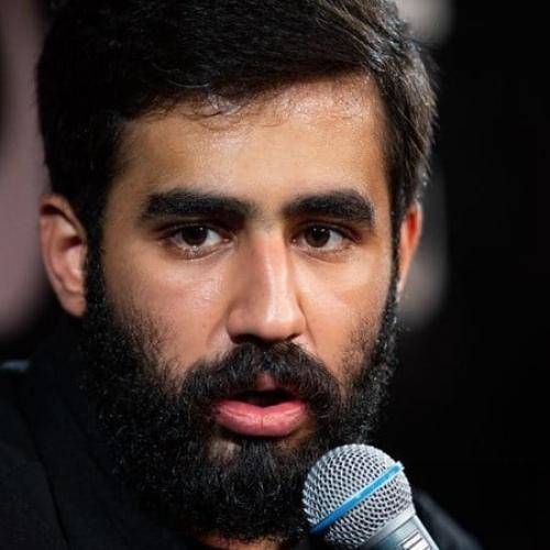 حسین طاهری ای خوشا رها شدن در دل امام خویش جا شدن در حسین فنا شدن