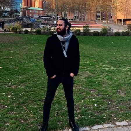 امیر عظیمی برف دانه