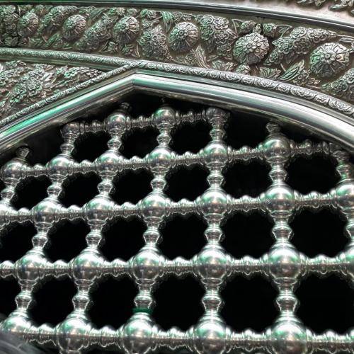 مهدی رسولی وزیر شاه کربلاست 