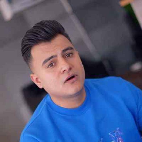 رامین کرمی تفنگ نقره کوب