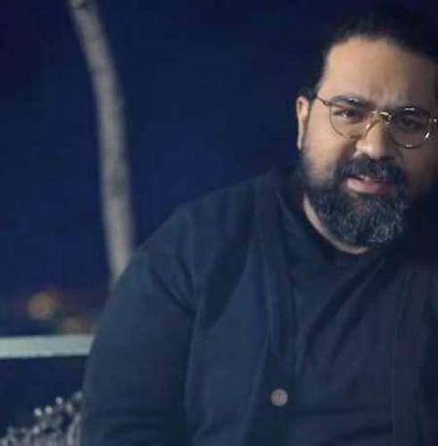 رضا صادقی موج و صخره